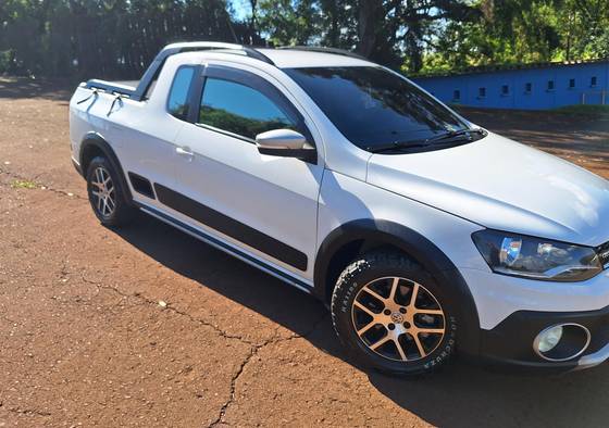 VOLKSWAGEN SAVEIRO 1.6 CROSS CE 16V FLEX 2P MANUAL
